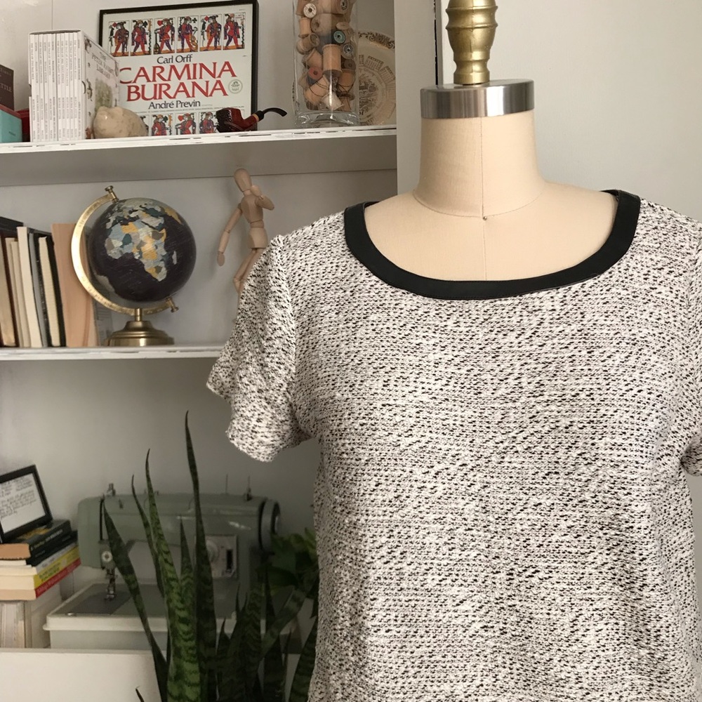 WHBM • Patch Pocket Tweed Blouse - Picture 1 of 8